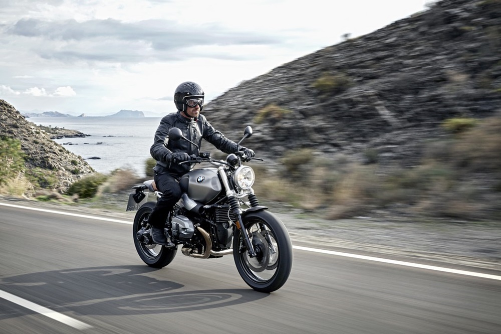 РњРѕС‚РѕС†РёРєР» BMW Scrambler