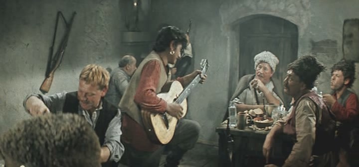 Белокурая жози неуловимые. Жози неуловимые мстители. Чурикова в неуловимых мстителях. Кто исполнял песни в неуловимых. Кто исполнял песни в неуловимых.